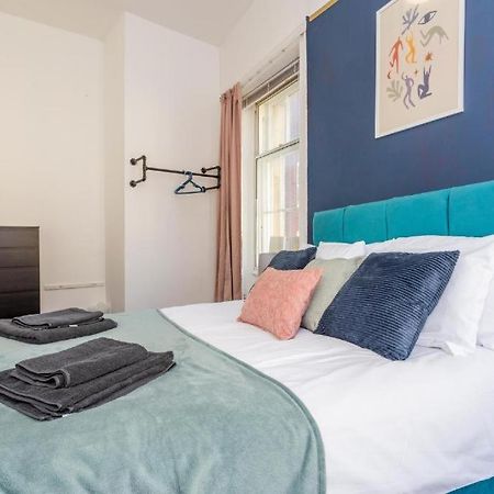 Newcastle'S Most Central Apartment - Sleeps 10 Exteriér fotografie