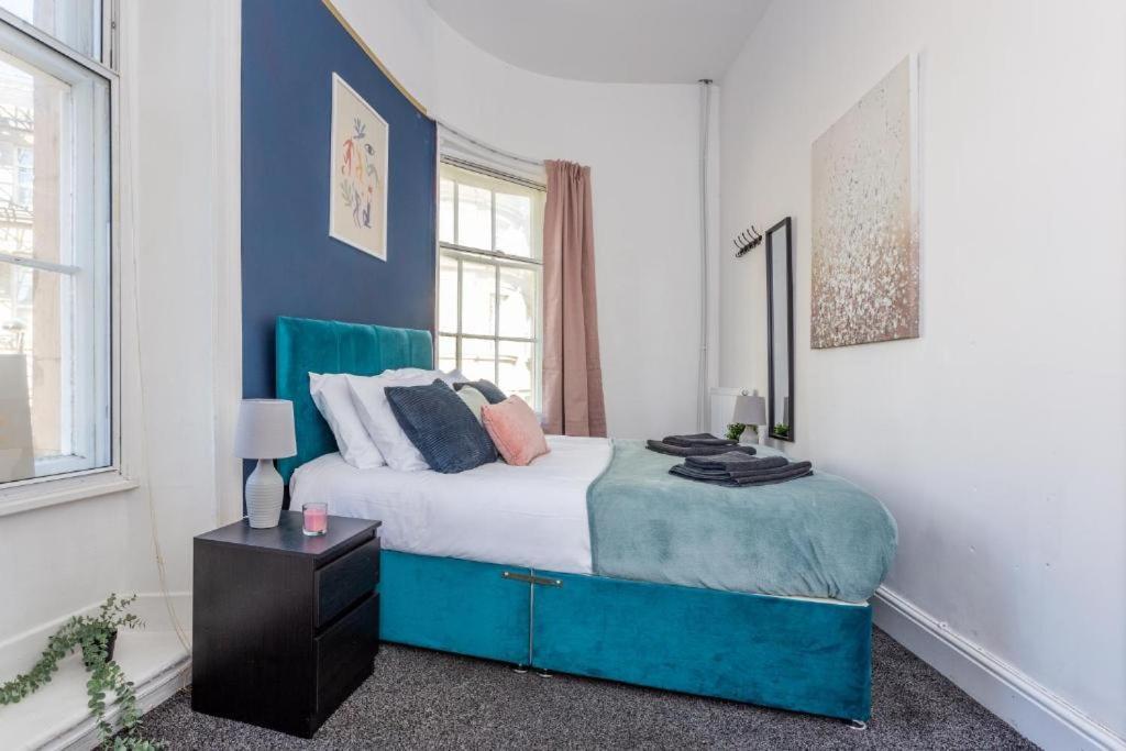 Newcastle'S Most Central Apartment - Sleeps 10 Exteriér fotografie