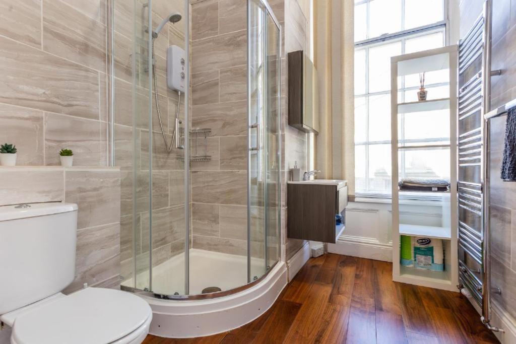 Newcastle'S Most Central Apartment - Sleeps 10 Exteriér fotografie